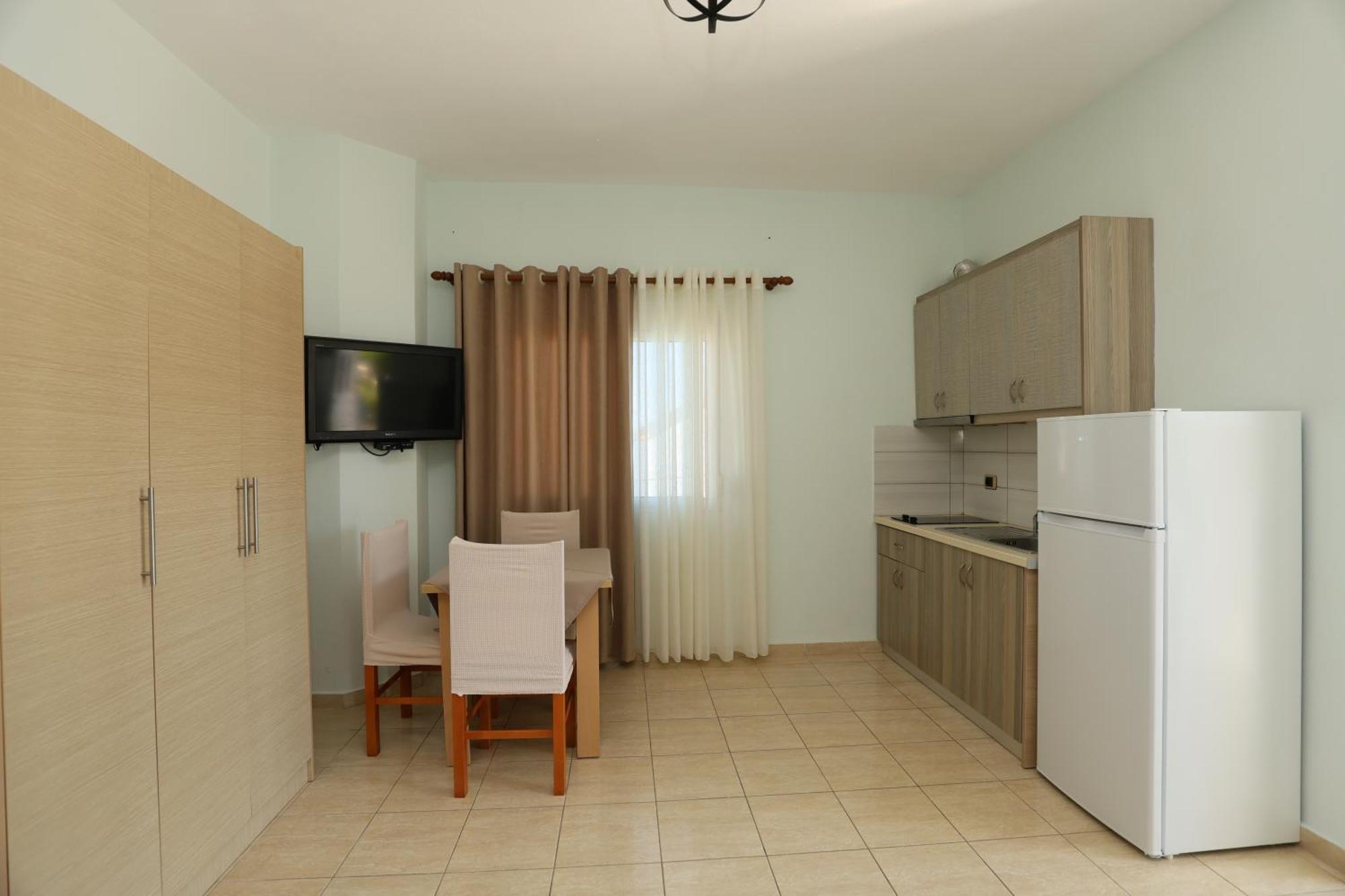 Michelle Apartments Ksamil Exterior photo