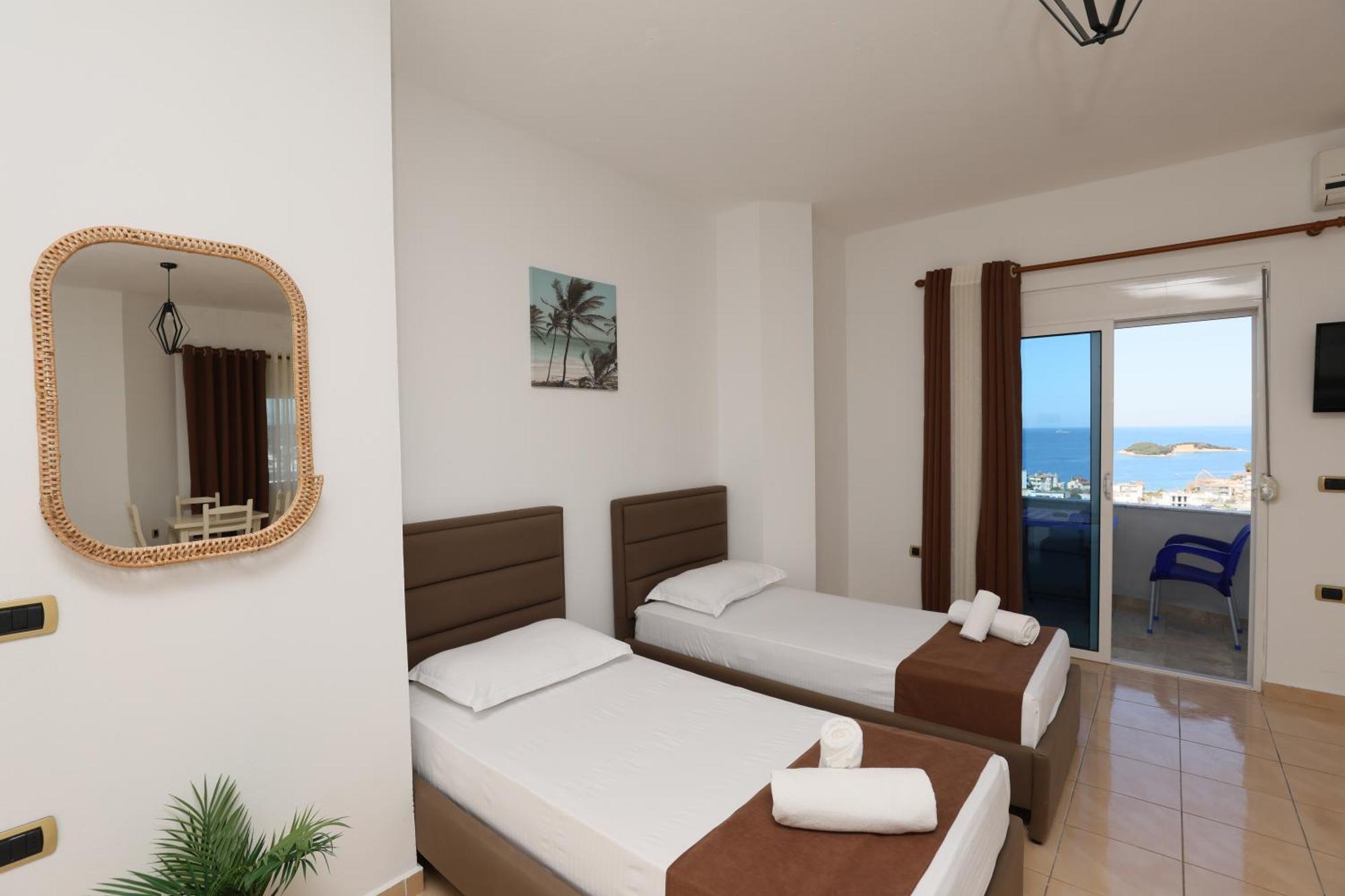 Michelle Apartments Ksamil Exterior photo