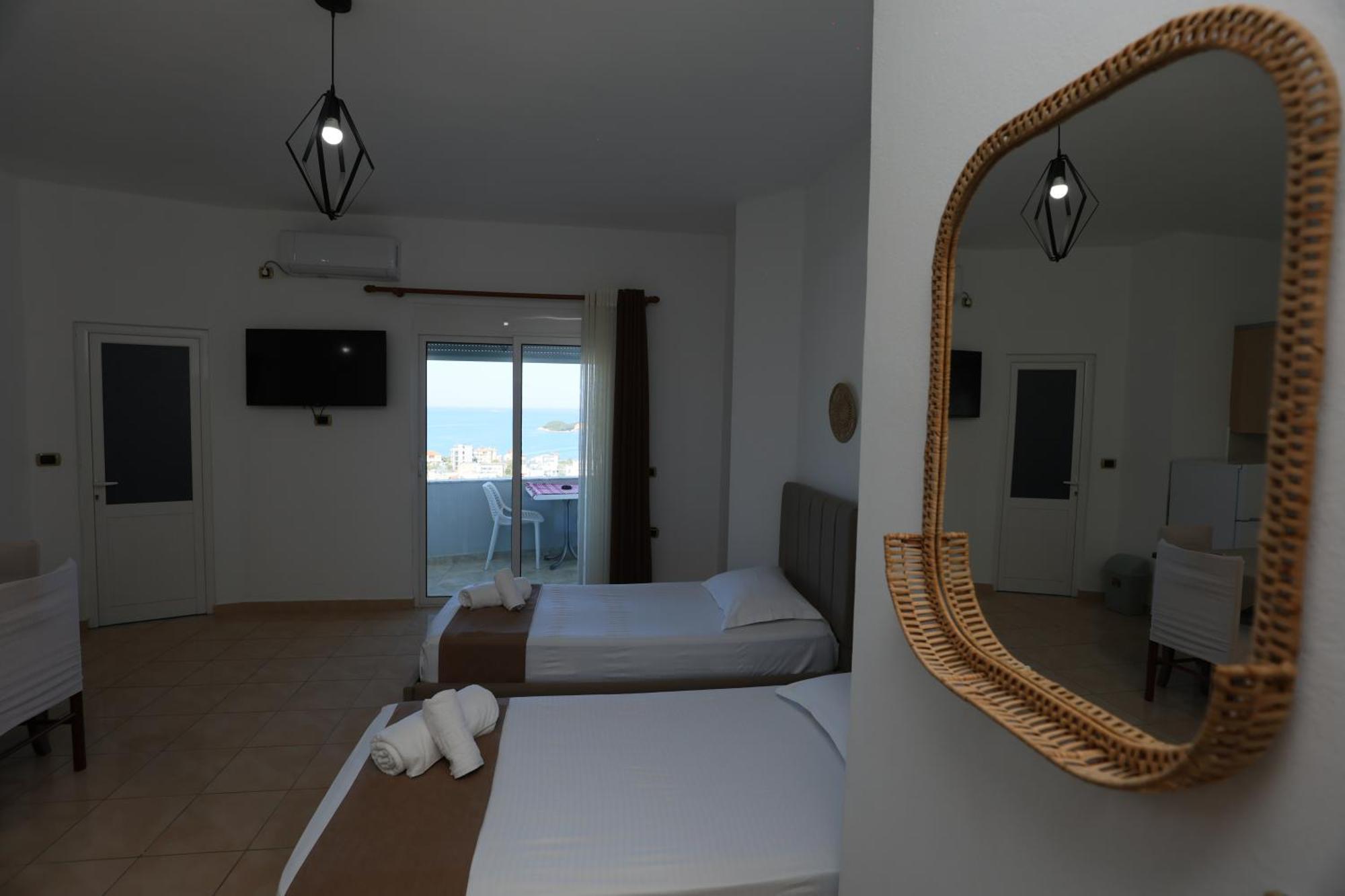 Michelle Apartments Ksamil Exterior photo